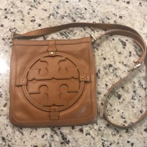 Tory Burch crossbody purse